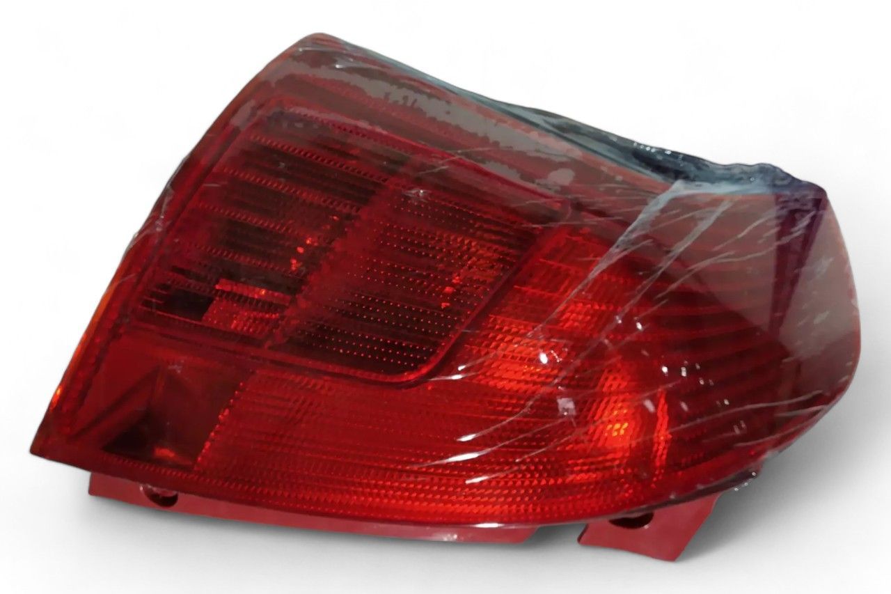 Lumax Rear Tail Lamp - LH AV560835