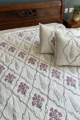 Pink And Ivory Quilted Handblock Bedcover King Size 90x108 Inches Pink And Ivory Quilted Handblock Bedcover King Size 90x108 Inches