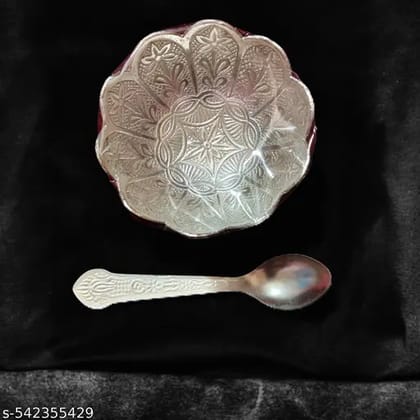 Shreeja Shilpcraft Copper Metal Floral Dessert Bowl with Spoon Silver Plated in Gift Box for Wedding Home Decor Birthday Housewarming Festival Occassion Bowl Size 3.75 inches Box Size 4.75x4.75x2.25 inches
