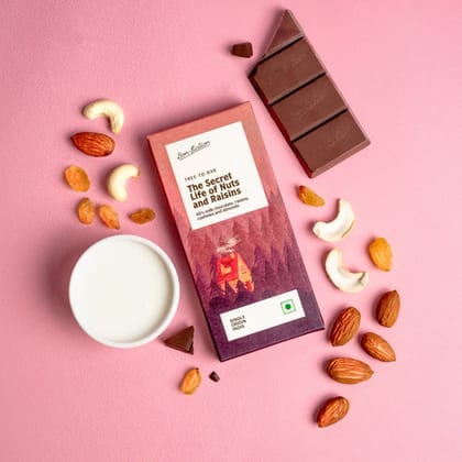 Bon Fiction The Secret Life Of Nuts And Raisins (Mini) - Milk Fruit & Nut Chocolate, 21 gm