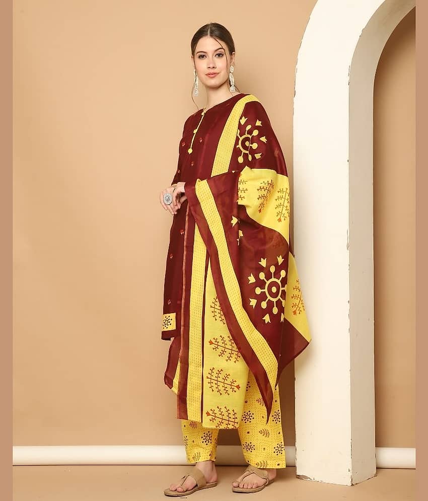 Rajnandini Women Cotton Blend Printed Straight Kurti With Patiala Salwar ( Maroon )