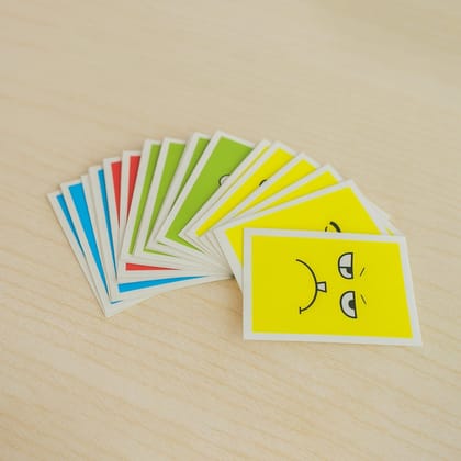 Educational Face Expression Changing Puzzle Cube Toy Set