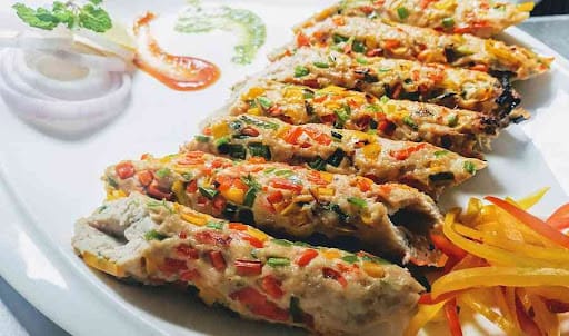 Shauryaa Tasty Twist Kebab & Rolls