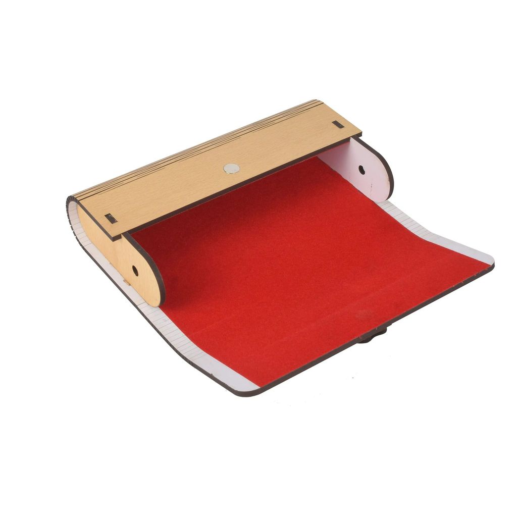 Modern Wooden Clutch beg : Minimalist Design, Maximum Impact Carry Your Essentials in Style