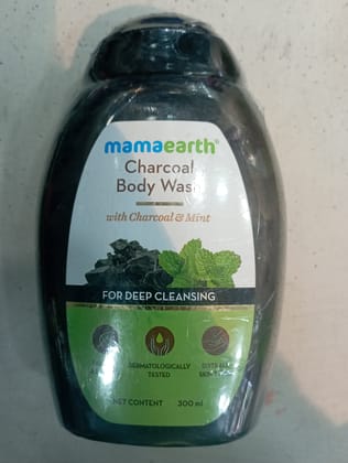 Mamaearth Charcoal Body wash With charcoal & nt For deep cleansing Paraben dermatologically suits all & sls free Tested Skintheg Et content 300 ml 