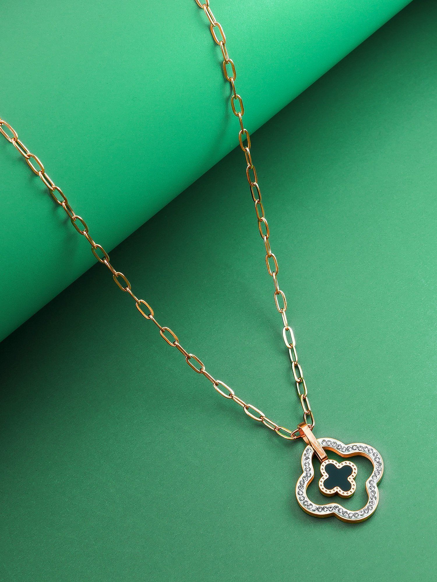 Morison Celtic Knot Pendant Set Intricate and Meaningful