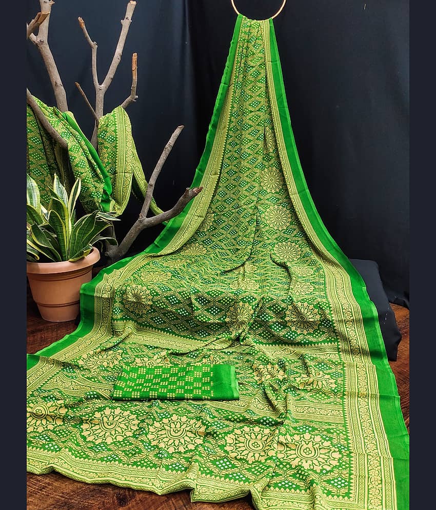 Kanooda Prints Georgette Printed Saree With Unstitched Blouse Piece ( Green )