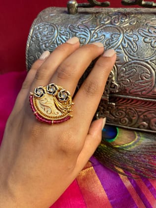 Gulzar Grace Ring