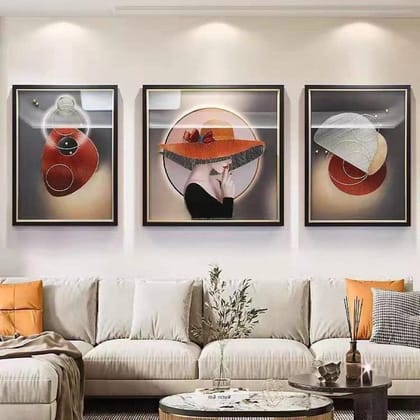 Glass Shadow Box Set of 3 Style 3-Side : H:32 | L: 24  & Centre : H:32 | L: 32
