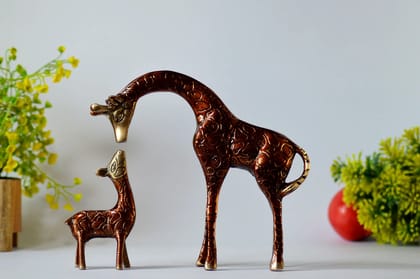Brass Giraffe Statue in Pair Showpiece (Color - Golden, Size - 7H *6L*2B & 4H *2.5L*1.5B) by Snova Enterprises