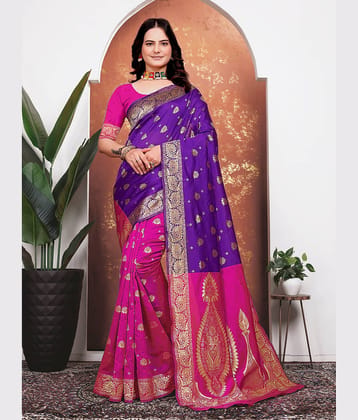 Kanooda Prints Banarasi Silk Woven Saree With Unstitched Blouse Piece ( Pink )