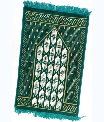 ALRAZA LOOMS Green Single Anti-skid Velvet Prayer Mat ( 110 X 70 cm )