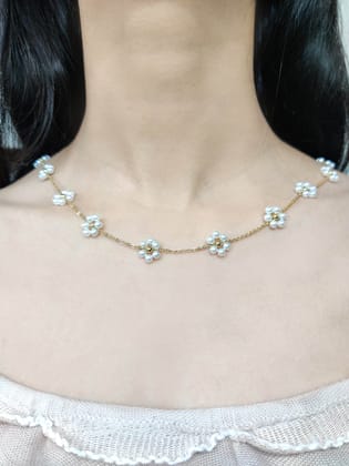 Pearl Flower Necklace