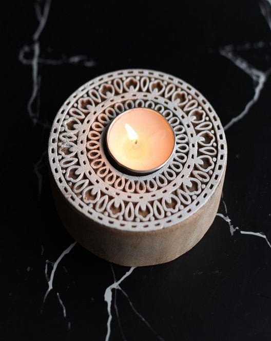 Aesthetic Living Rangoli Wooden T- Light Holder (with Pack of 6 Unscented Soywax T-Candles)
