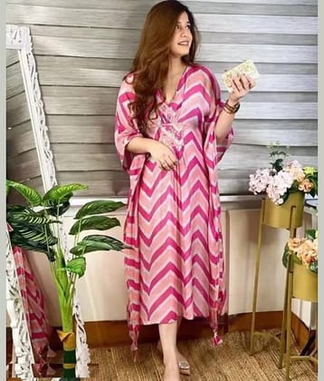 ETZIN Pack of 1 Rayon Printed Kaftan Women's Kurti - ( Pink )