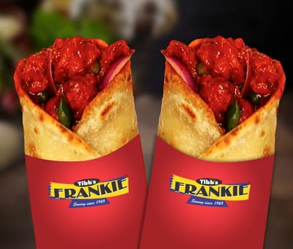 Schezwan Chicken Frankie Roll + Schezwan Chicken Frankie Roll