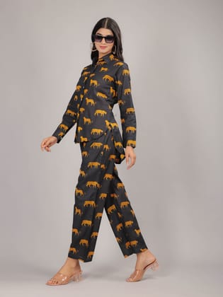 Cheetah Print on Black Cotton Shirt Set for Women-S