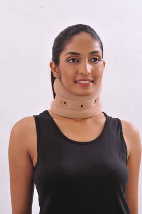 CERVICAL COLLAR (DELUXE) CA 4  SIZES - L