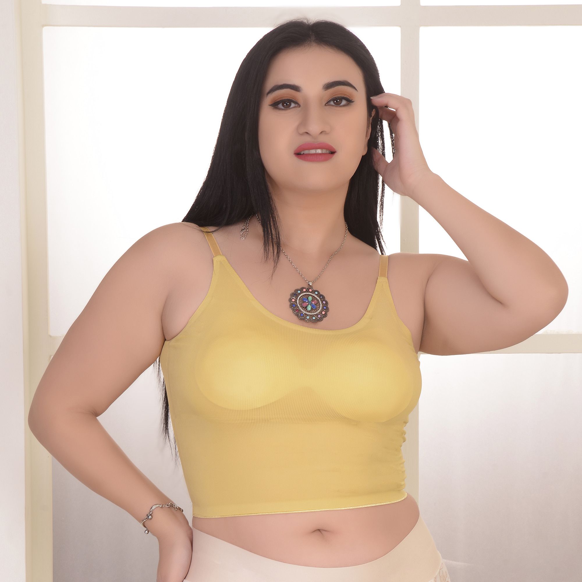 Saniya On-Trend Seamless Bralette Girl Top