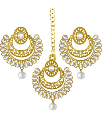 Spargz Ethnic Wedding Wear Gold Plated Kundan & Pearl Maangtikka Earring For Women