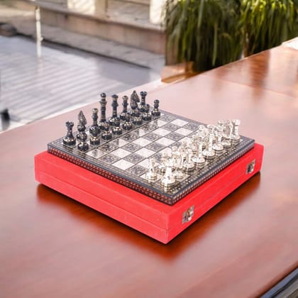 Brass Chess Set for Gifting-Black and Silver Brass Chess Set for Gifting-Black and Silver