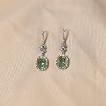 Minimal Glow Earrings - Green