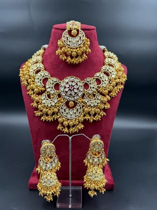 Heavy Pachi Kundan Gold Colour Necklace