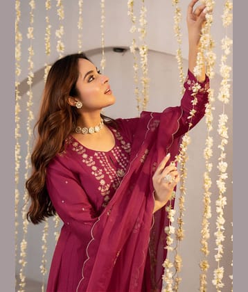 Royal Export Women Silk Embroidered Straight Kurti With Pants ( Teal )
