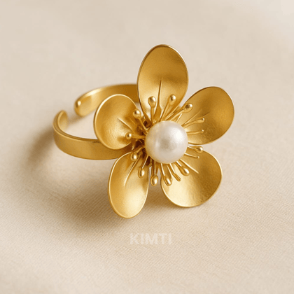 18k Gold Plated Orbit Swirl Finger Ring