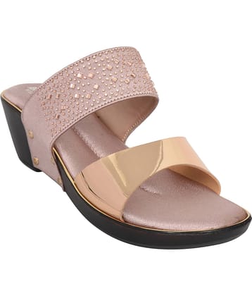 Racecourse - Peach Women's Slip On Heels