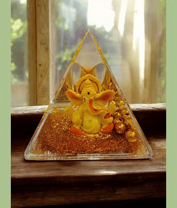 PAYSTORE Glass Fengshui Pyramid