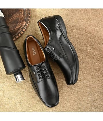 Leeport Black Men's Derby Formal Shoes