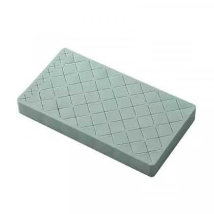 PROTECTIVE SILICON LIPSTICK HOLDER