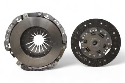 Luk Clutch Set (Disc+Pressure Plate) AV520083