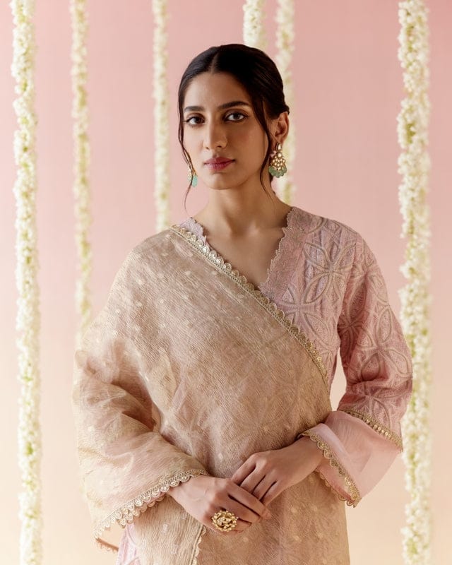 Daisy Pink Gold Dupatta-Free Size / Gold