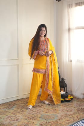 Maan Yellow Salwar Suit-XXL