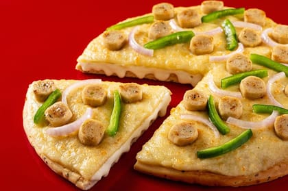 Double Cheese Smoked Chicken Sausage Medium Pizza
