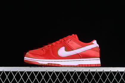 NikeWMNS SB Dunk - Valentines Day-Euro 36