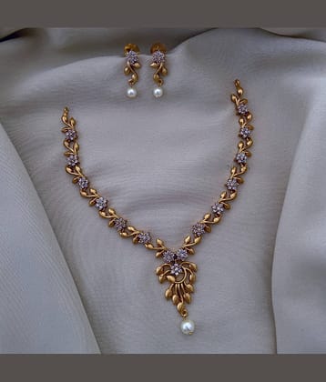 ROFARWORD Gold Brass Necklace Set ( Pack of 1 )