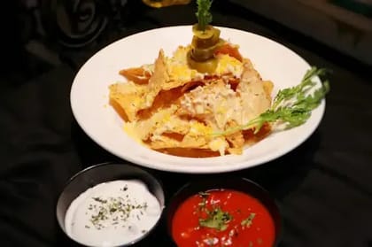 Cheese And Jalapeno Nachos