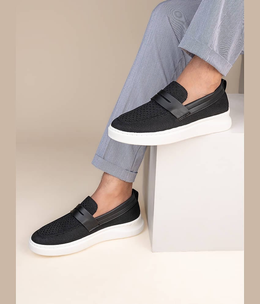 Fentacia Black Men's Slip on Shoes