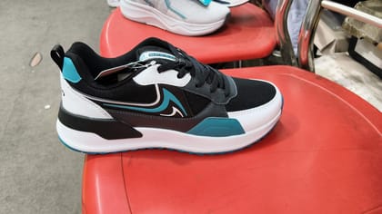 Article - Golden  Men's Shoes