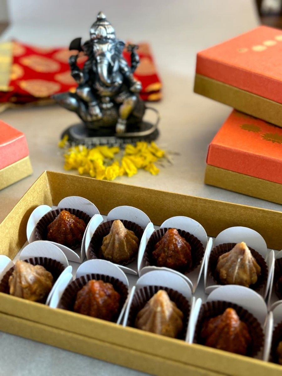 Kadhali Sugar-Free Dry Fruit Modaks (Box of 10) | Pure Dried Fruits | Ganesh Chaturthi Prasad