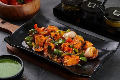 Chilli paneer [dry]