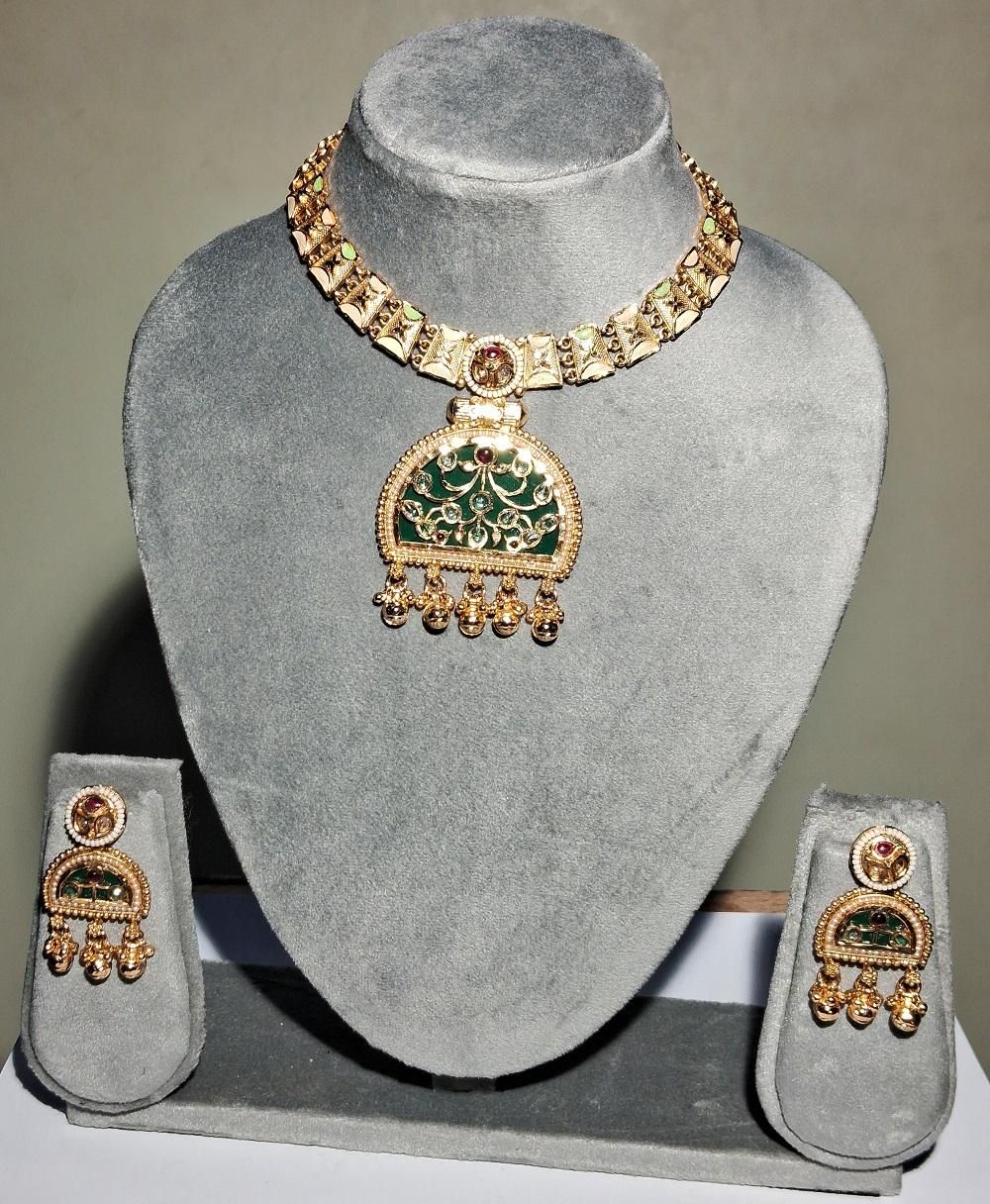NECKLACE RAJ