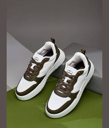 Campus AVENUE White Men's Sneakers