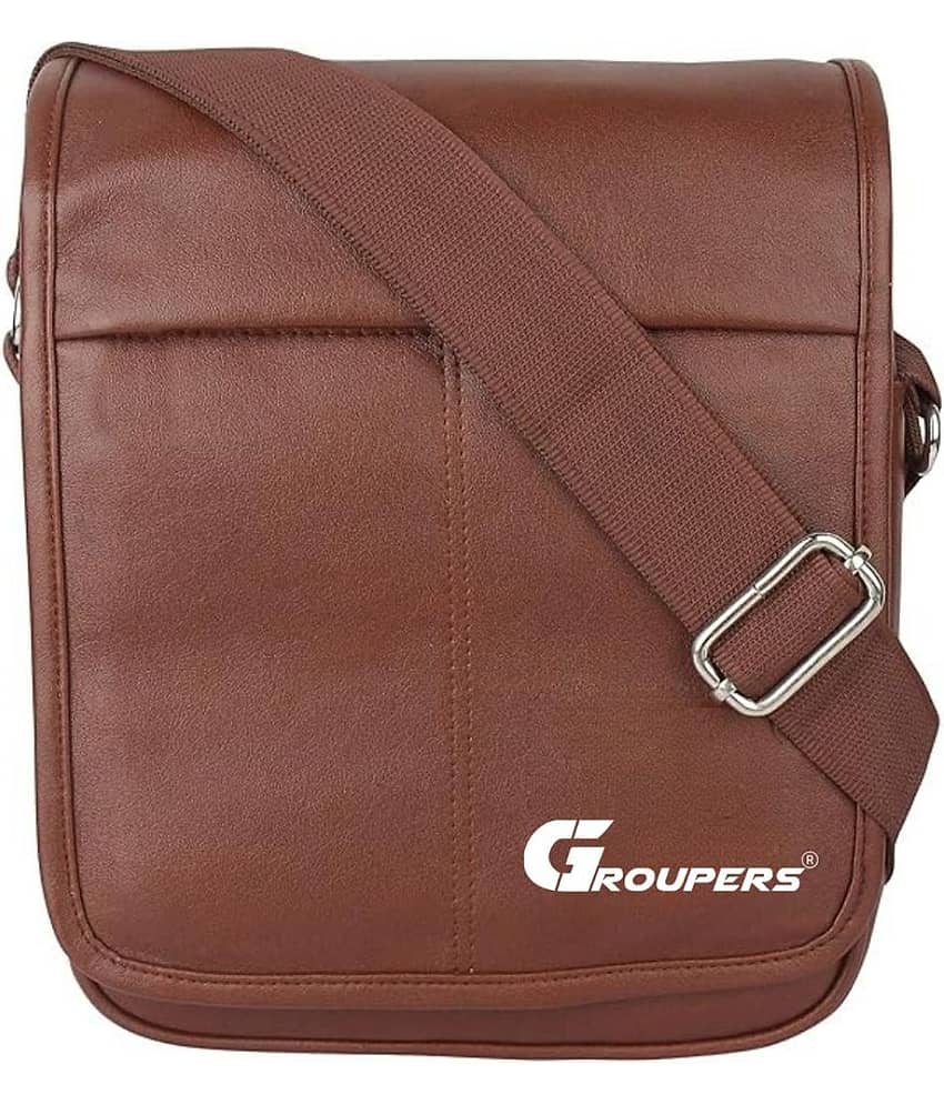 GROUPERS Brown Solid Messenger Bag