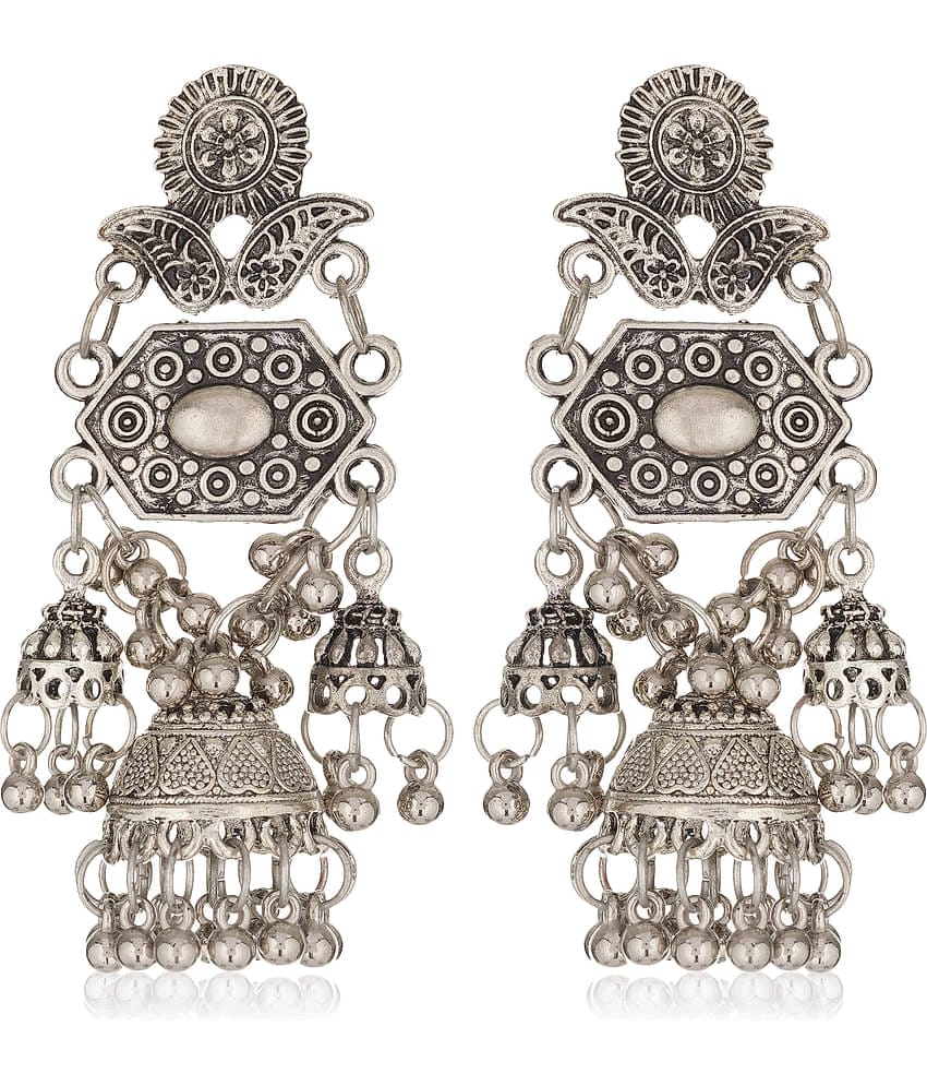Darshini Designs - Silver Chandelier Earrings ( Pack of 1 )