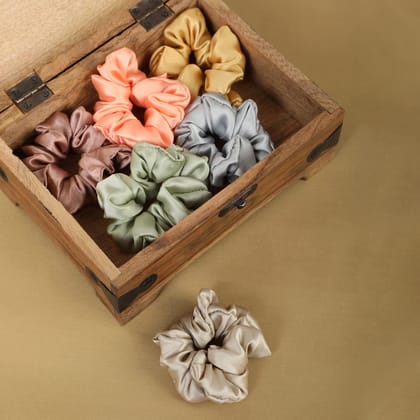 Set of 6 Women Satin Silk Scrunchies