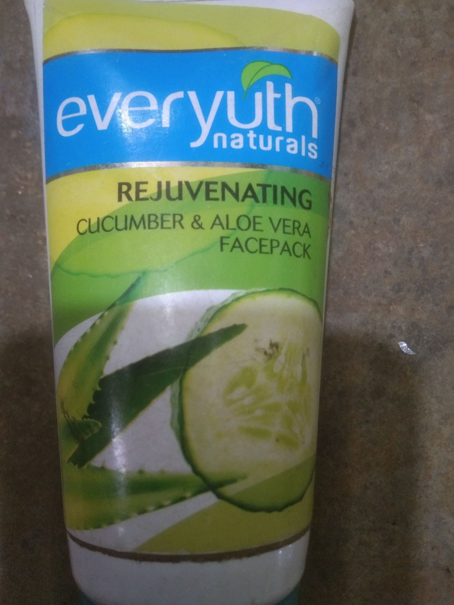 Everyuth cucumber & aloe vera face pack 50g